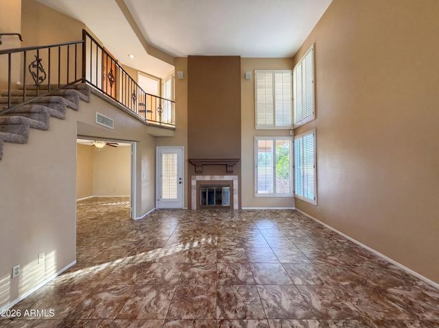 12346 S SHOSHONI Drive, Phoenix, AZ 85044