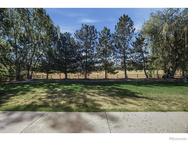 2056 Calhoun Court, Loveland, CO 80537