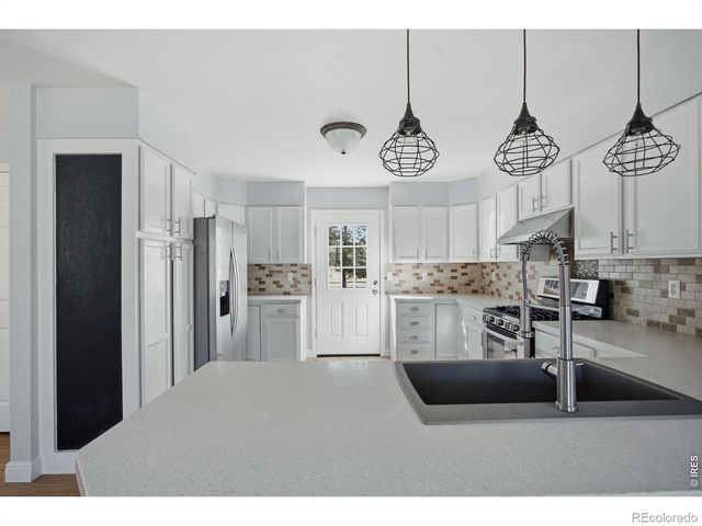 2056 Calhoun Court, Loveland, CO 80537