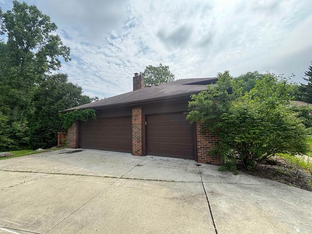 31180 N Park Drive, Farmington, MI 48331