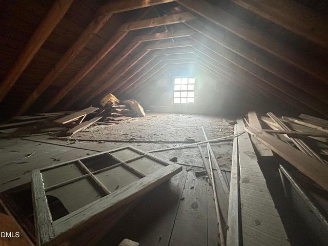 906 Old Lystra Road, Chapel Hill, NC 27517