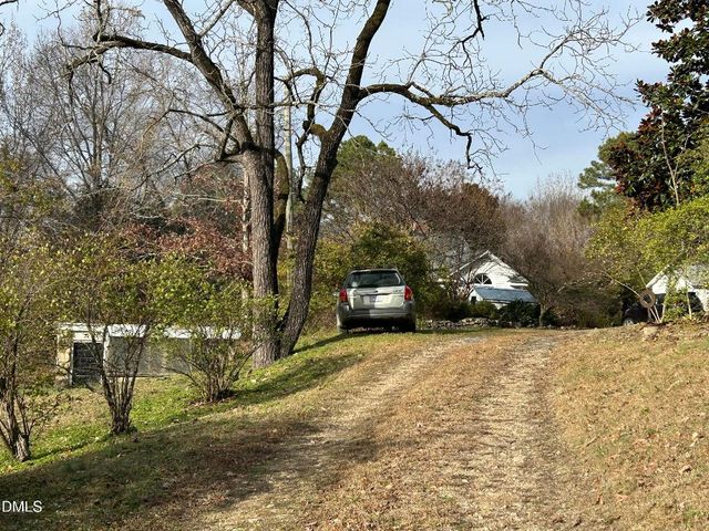 906 Old Lystra Road, Chapel Hill, NC 27517