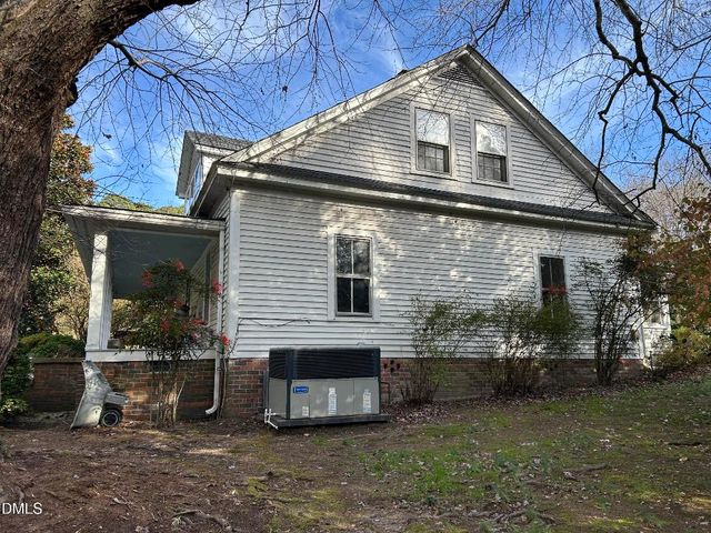 906 Old Lystra Road, Chapel Hill, NC 27517