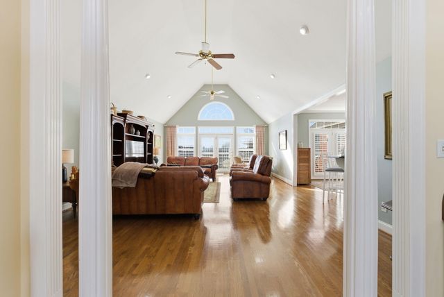 598 Harvest Lane, Harrodsburg, KY 40330