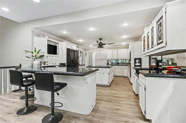 590 Valley Hall Drive, Atlanta, GA 30350