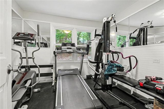 590 Valley Hall Drive, Atlanta, GA 30350