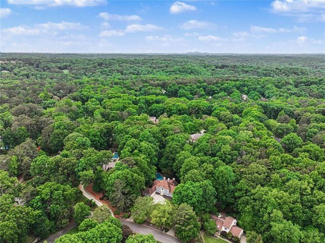590 Valley Hall Drive, Atlanta, GA 30350
