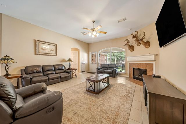 14043 Albany Springs Lane, Houston, TX 77044