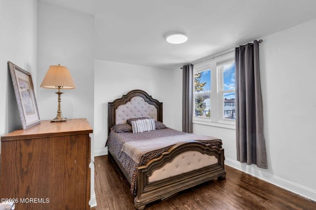 111 Barker Avenue, Shrewsbury Twp, NJ 07724