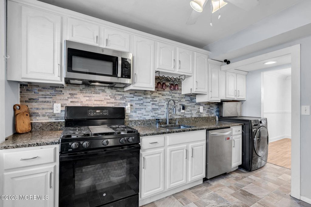 111 Barker Avenue, Shrewsbury Twp, NJ 07724