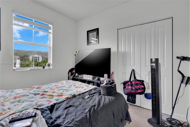 1469 SE 26th Ter, Homestead, FL 33035