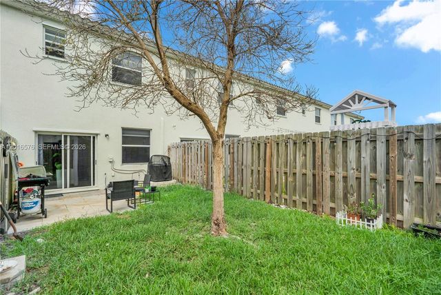 1469 SE 26th Ter, Homestead, FL 33035