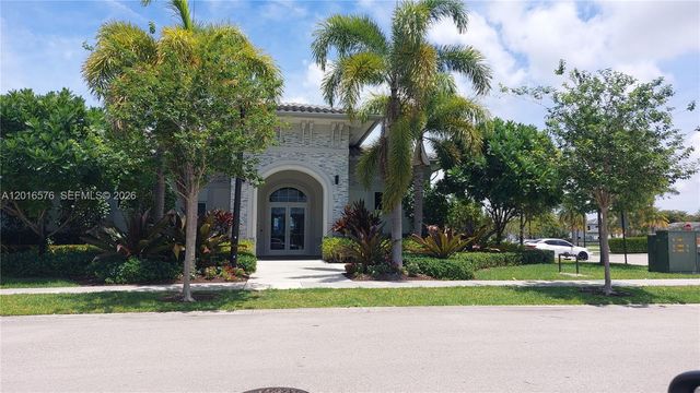 1469 SE 26th Ter, Homestead, FL 33035