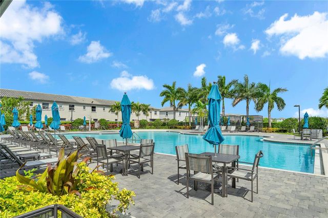 1469 SE 26th Ter, Homestead, FL 33035