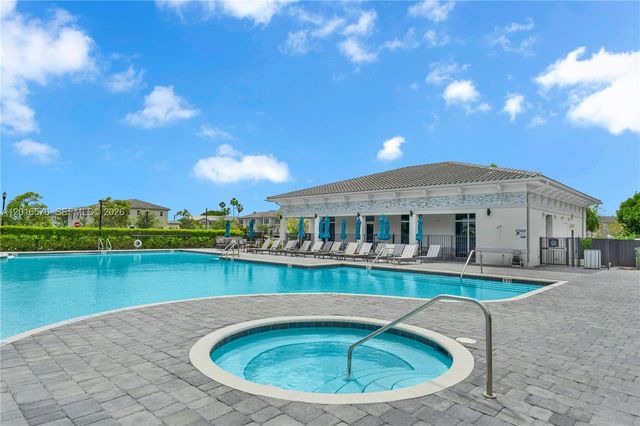 1469 SE 26th Ter, Homestead, FL 33035