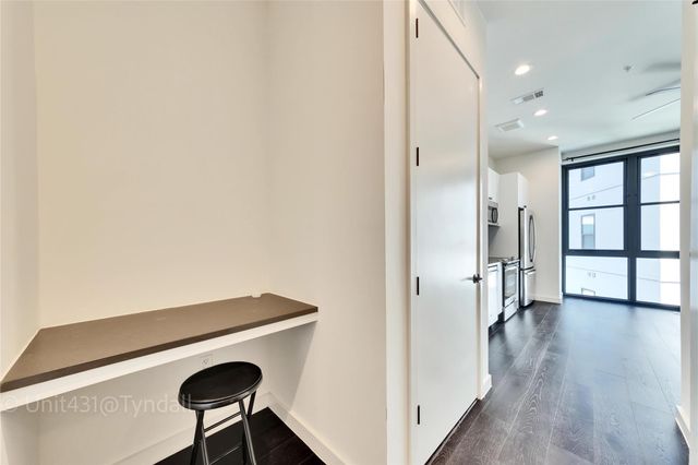 800 Embassy DR 431, Austin, TX 78702