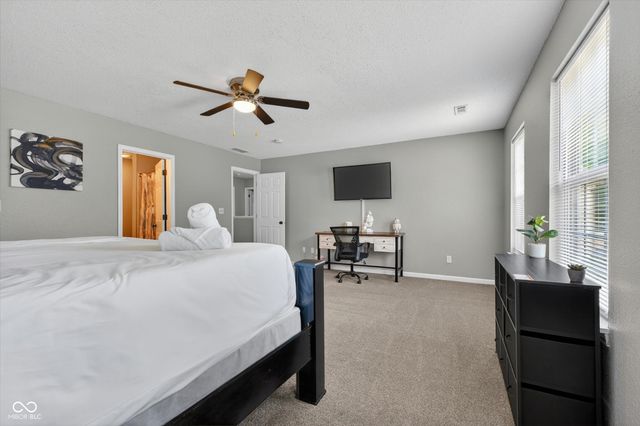 9941 Comb Run Court, Avon, IN 46123