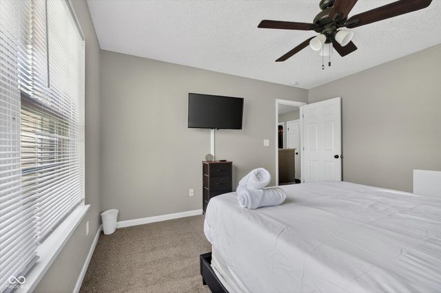 9941 Comb Run Court, Avon, IN 46123