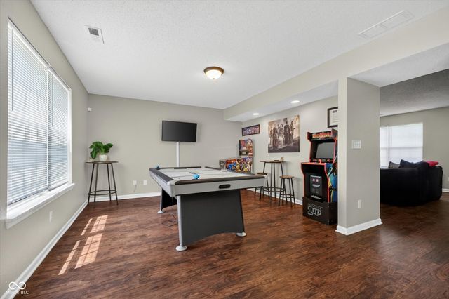 9941 Comb Run Court, Avon, IN 46123