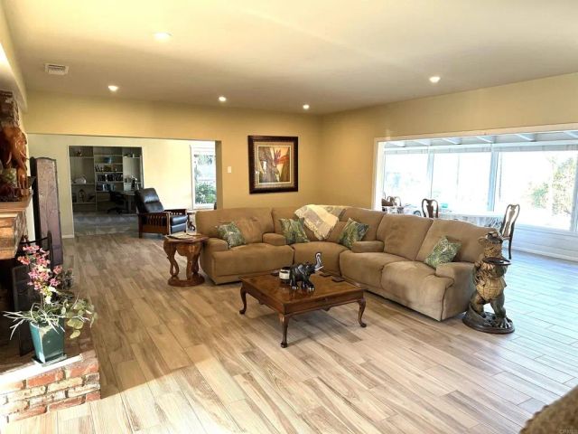 1001 Riverview Drive, Fallbrook, CA 92028