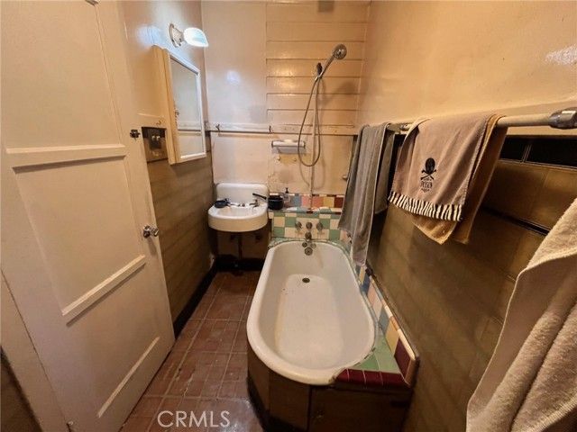 1237 N Evergreen, Los Angeles, CA 90033