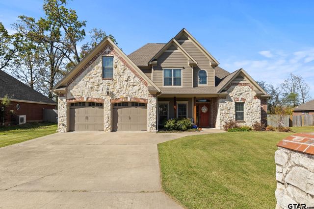 1203 Silver Oak Street, Mount Pleasant, TX 75455