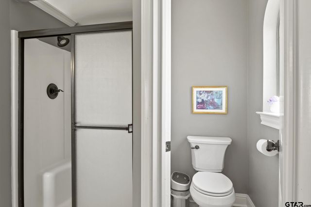 1203 Silver Oak Street, Mount Pleasant, TX 75455