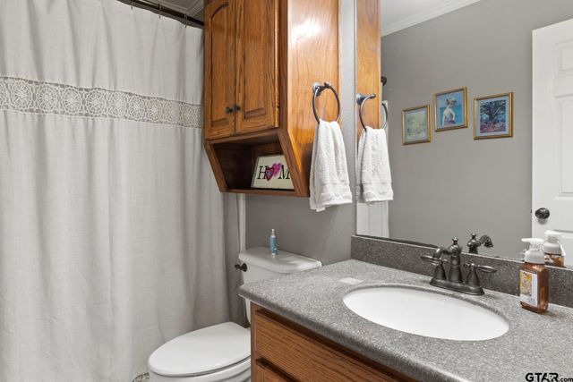 1203 Silver Oak Street, Mount Pleasant, TX 75455