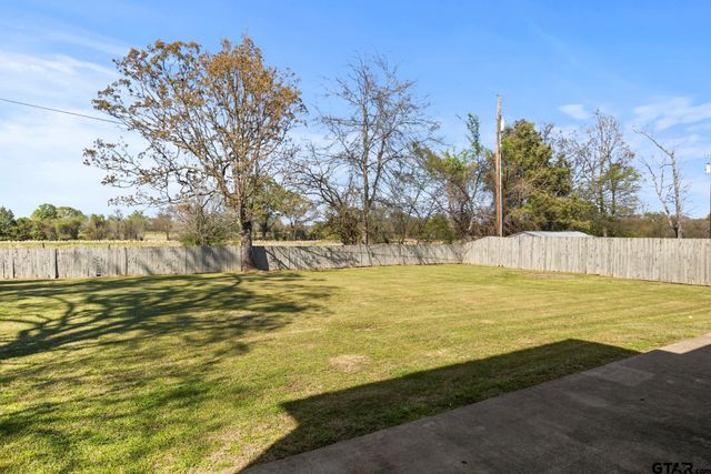 1203 Silver Oak Street, Mount Pleasant, TX 75455
