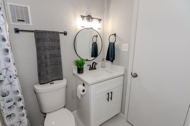 13009 Wirevine Lane, Houston, TX 77072