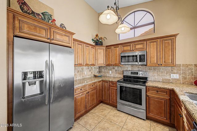 9510 W MENADOTA Drive, Peoria, AZ 85382
