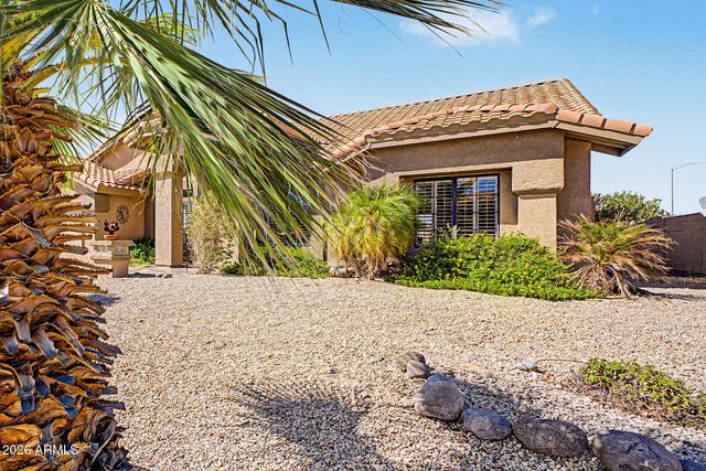 9510 W MENADOTA Drive, Peoria, AZ 85382