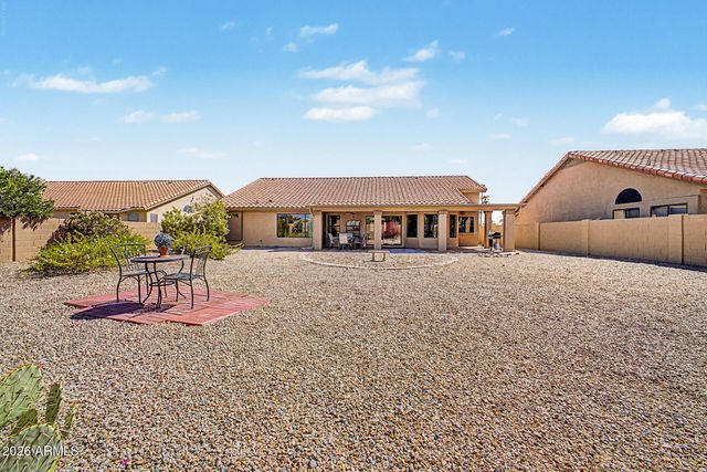 9510 W MENADOTA Drive, Peoria, AZ 85382