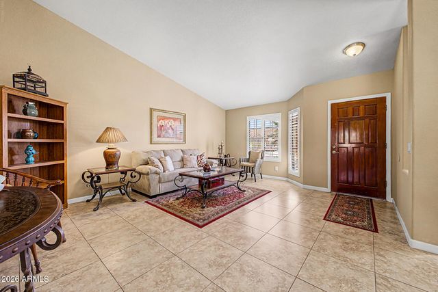 9510 W MENADOTA Drive, Peoria, AZ 85382
