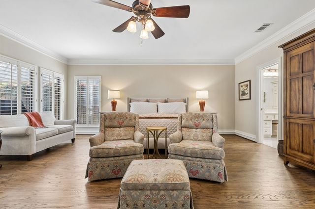 16843 Village Lane, Dallas, TX 75248