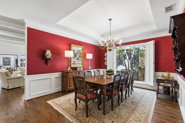 16843 Village Lane, Dallas, TX 75248