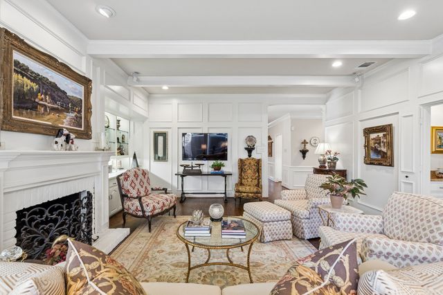 16843 Village Lane, Dallas, TX 75248