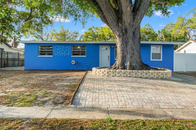 8996 SOUTHERN COMFORT DRIVE, Largo, FL 33773