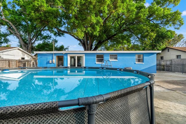 8996 SOUTHERN COMFORT DRIVE, Largo, FL 33773
