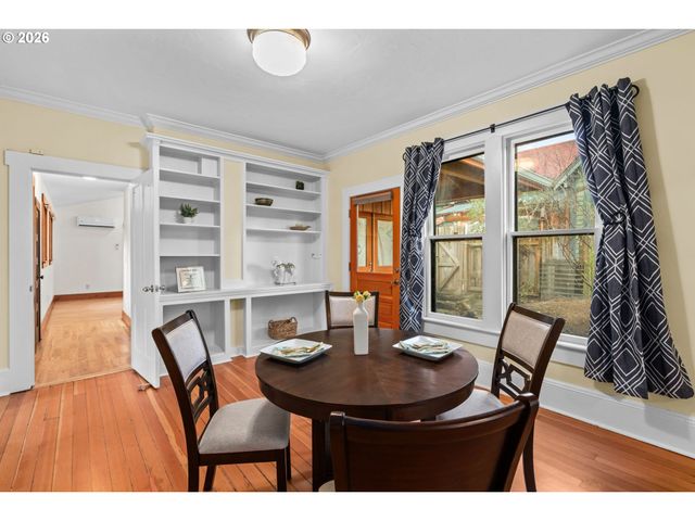 320 HIGH St, Eugene, OR 97401