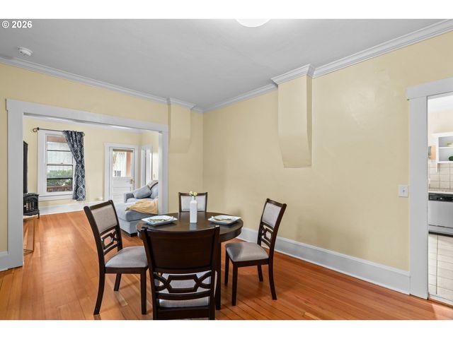 320 HIGH St, Eugene, OR 97401