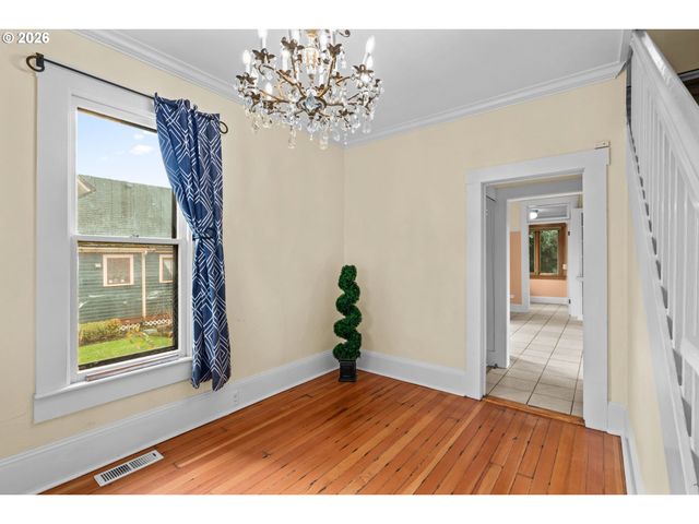 320 HIGH St, Eugene, OR 97401