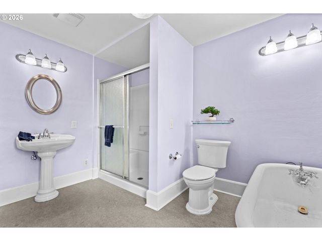 320 HIGH St, Eugene, OR 97401