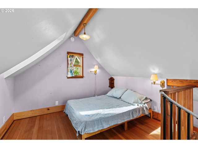 320 HIGH St, Eugene, OR 97401