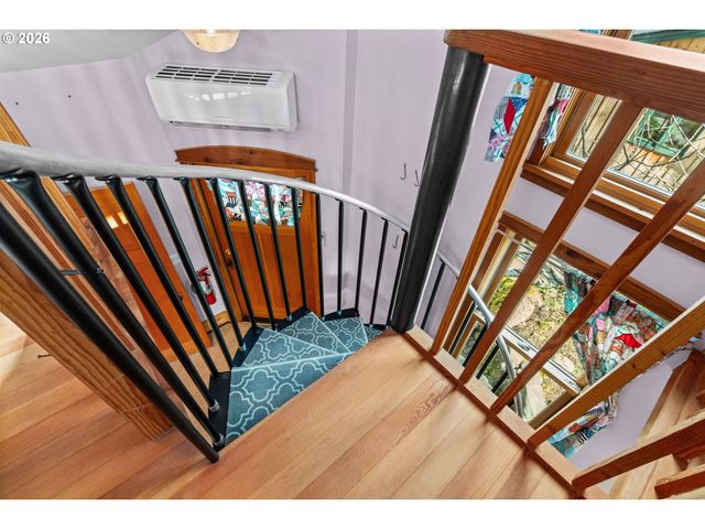 320 HIGH St, Eugene, OR 97401