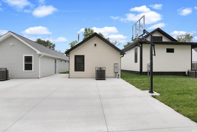 520 Madison Avenue, Evansville, IN 47713