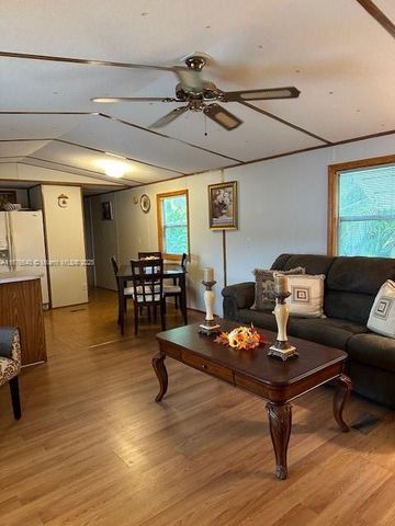 35250 SW 177th Ct 67, Homestead, FL 33034