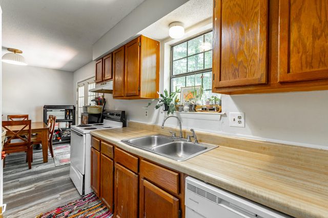 1315 Coffelt Road, Hixson, TN 37343