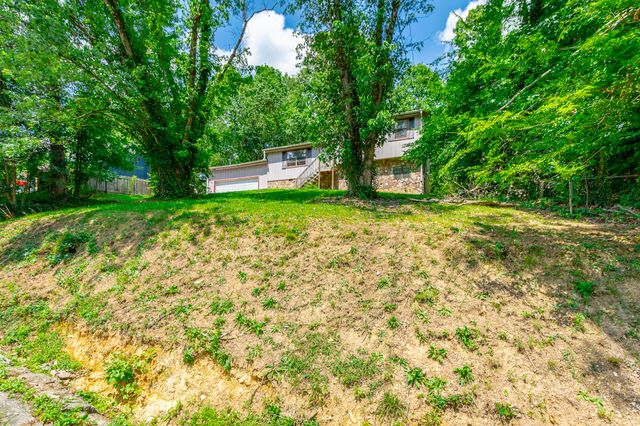 1315 Coffelt Road, Hixson, TN 37343