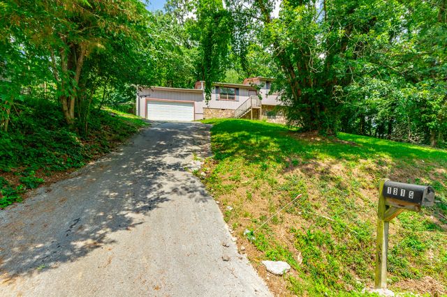 1315 Coffelt Road, Hixson, TN 37343